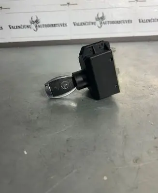 Mercedes-Benz B W246 W242 Ignition lock A2469055103 1014656700