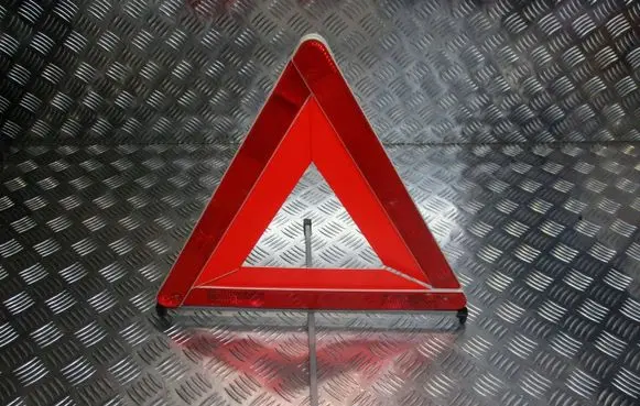 Seat Leon (1P) Emergency warning sign 