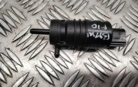 BMW 5 F10 F11 Windscreen/windshield washer pump 6934160 3240479