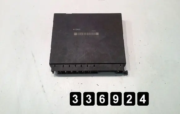 Mercedes-Benz S W220 Engine control unit/module 2208201385