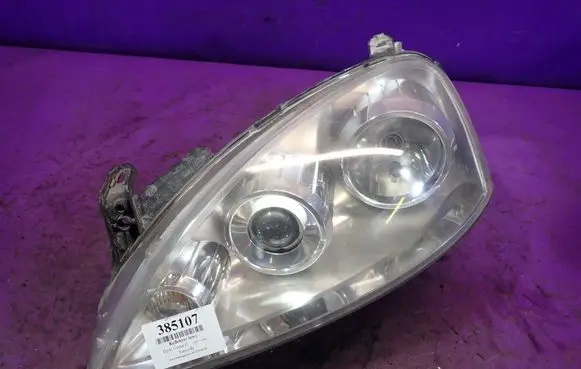 Opel Corsa C Headlight/headlamp 13100535GT