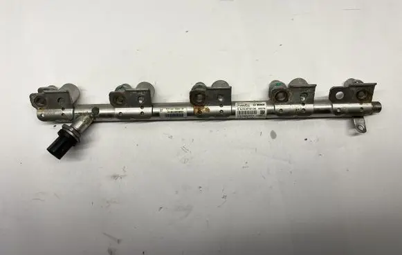 Ford Mustang VI Fuel main line pipe EJ7E9F797DB CJ5E9D280BF