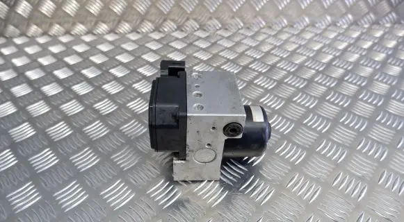 Lexus RX 300 ABS Pump 4451048010