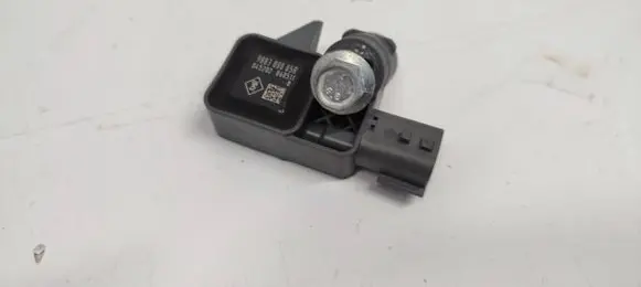 Renault Scenic III - Grand scenic III Airbag deployment crash/impact sensor 988300005R 060511 0452020605