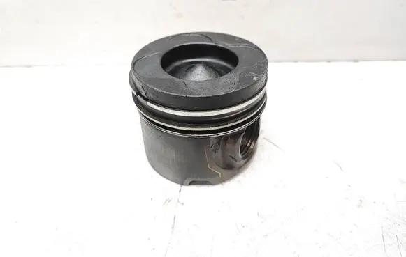 BMW X3 E83 Piston 84L107
