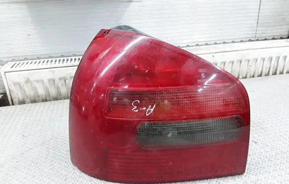 Audi A3 S3 8L Rear/tail lights 8L0945095