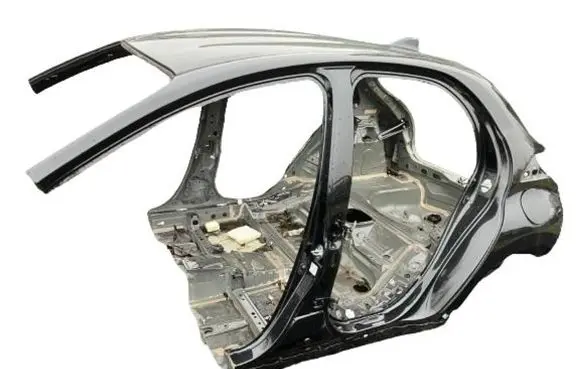 Toyota Yaris XP210 Body 