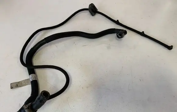 BMW 3 E90 E91 Fuel line pipe 7800671 13537800671