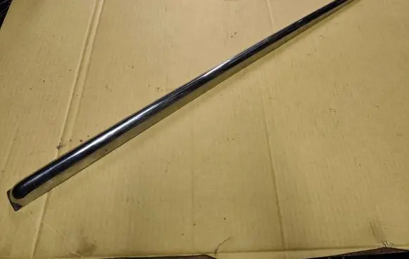 Chrysler PT Cruiser Front door trim (molding) 05303507AA
