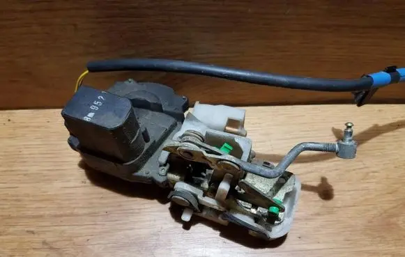 Honda Civic Rear door lock