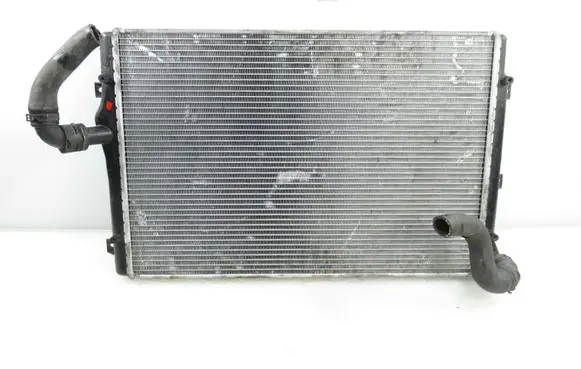 Volkswagen Touran I Coolant radiator 53425