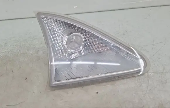 Mercedes-Benz R W251 Front indicator light A2518201056