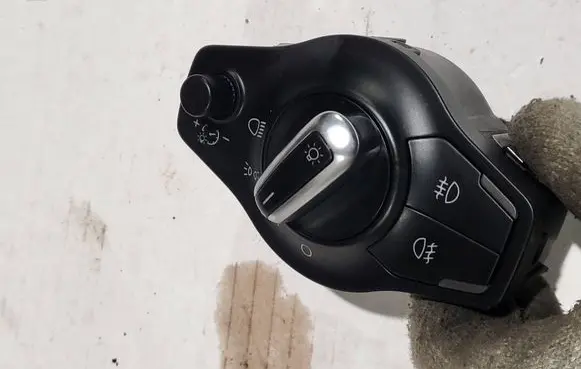 Audi A4 S4 B8 8K Light switch 8K0941531AS