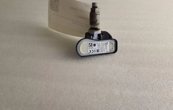 Maserati Levante Tire pressure sensor 670106084 01DADDB0
