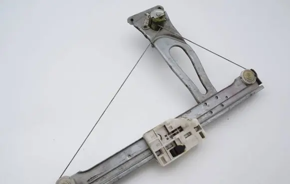 Citroen C3 Rear door manual window regulator 9639817380