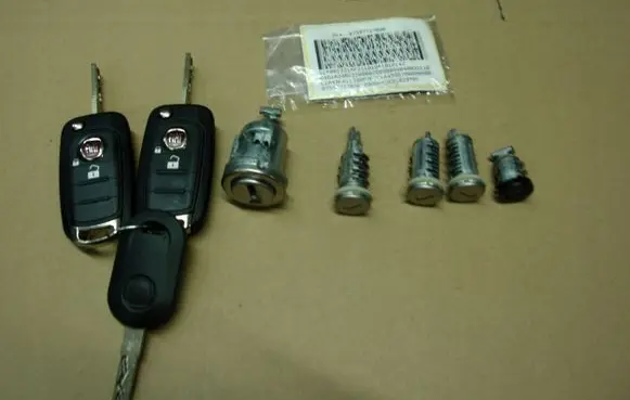 Fiat Ducato Ignition key/card 7357727890