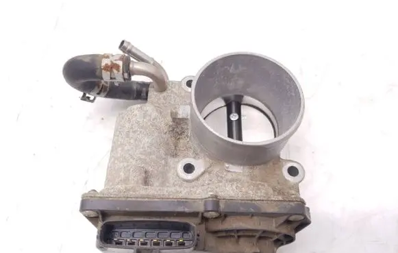 Toyota Yaris Throttle valve 2203047010 168003R28 4R091192