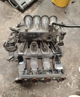 Mercedes-Benz A W169 Intake manifold A2661410201 A0051535028