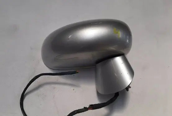 Front door electric wing mirror