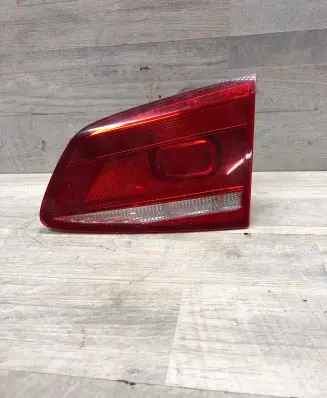 Volkswagen PASSAT B7 Tailgate rear/tail lights 3AF945094K 605512