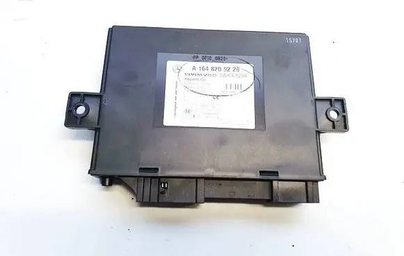 Mercedes-Benz GL X164 Other control units/modules a1648209226 5wk48204