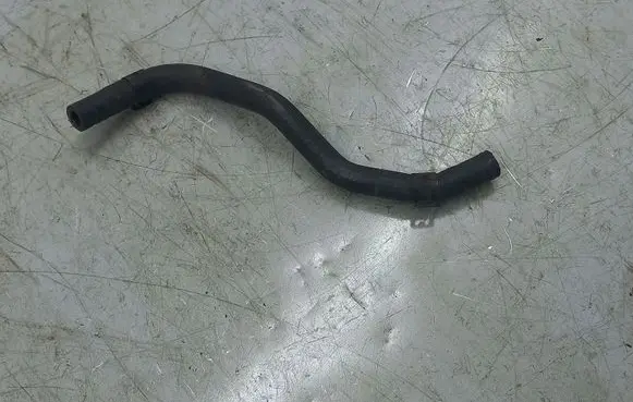Volkswagen PASSAT B7 USA Engine coolant pipe/hose