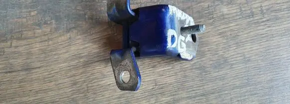 Mazda 2 Rear door lower hinge