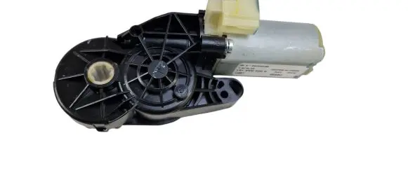 Ford Escape III Seat adjustment motor 6004RA3181 FWKQA 827537344