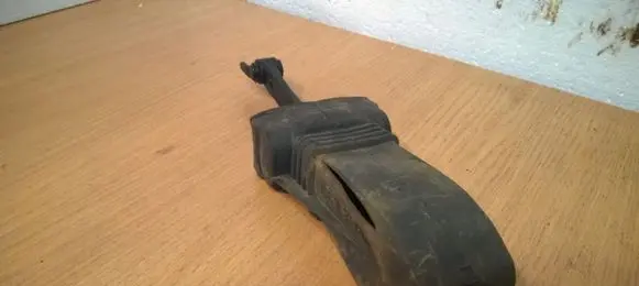 Audi A5 8T 8F Front door check strap stopper 8T0837249