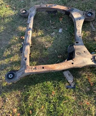 Lexus ES 250 - 300 - 330 Front subframe