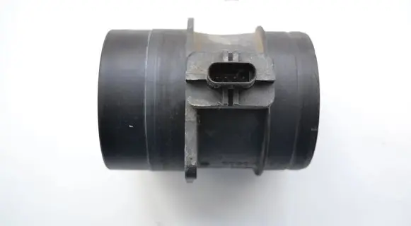 Volkswagen Amarok Mass air flow meter 0281002956 03L906461A