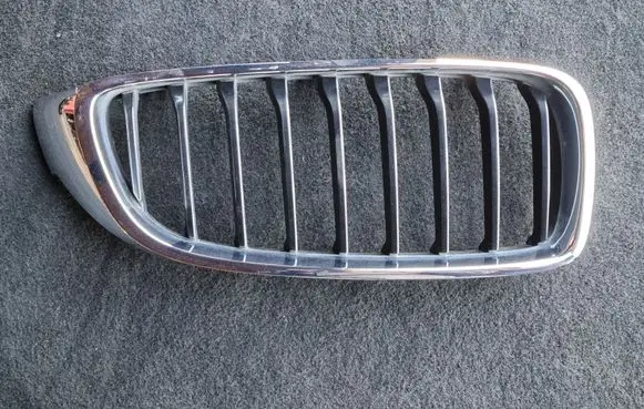 BMW 4 F36 Gran coupe Front bumper upper radiator grill 7294818