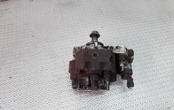 Fuel injection high pressure pump