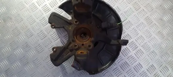 Volkswagen Golf VI Front wheel hub