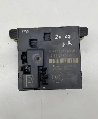 Mercedes-Benz E W211 Door control unit/module 2118704126 00006806