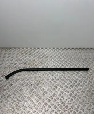 Mercedes-Benz Vito Viano W447 Sliding door upper roller guide/hinge 4477660137