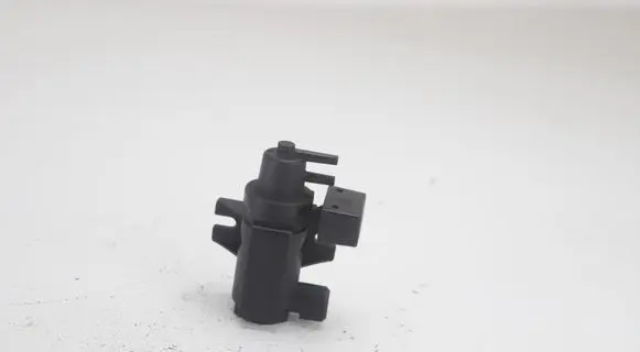 BMW X5 E53 Turbo solenoid valve 7796634