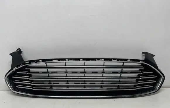 Ford Mondeo MK V Front bumper upper radiator grill DS73-8150-JW