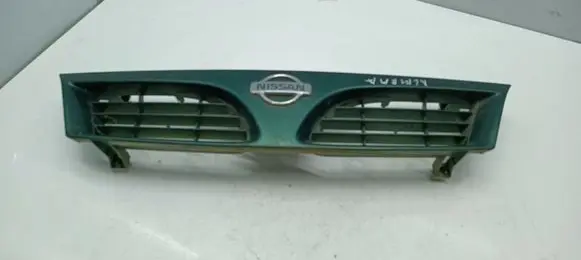 Nissan Almera Front bumper upper radiator grill 623100N000