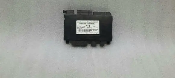 Mercedes-Benz CLS AMG C219 Seat control module A2118700085