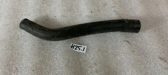 Mercedes-Benz E W210 Engine coolant pipe/hose 2028321494