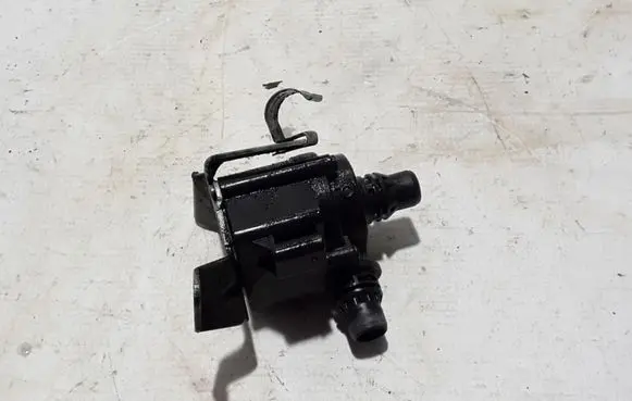 BMW 5 F10 F11 Electric auxiliary coolant/water pump 8511748