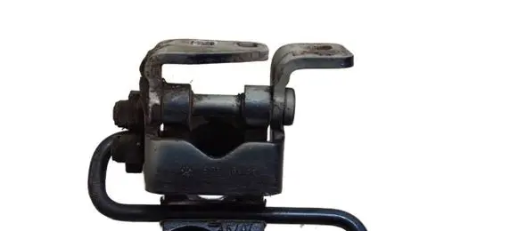 Volkswagen Jetta V Rear door lower hinge 1K4833412 A046575