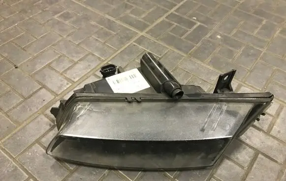 BMW 1 E81 E87 Front fog light 0305084001