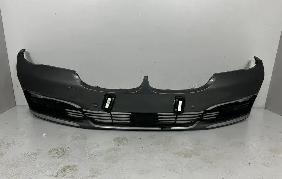 BMW 7 G11 G12 Front bumper 7402812