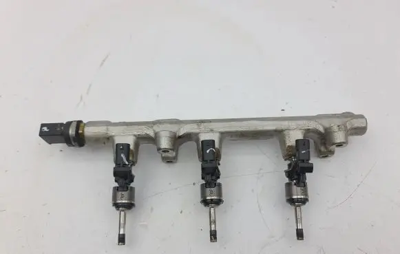 Fuel injectors set