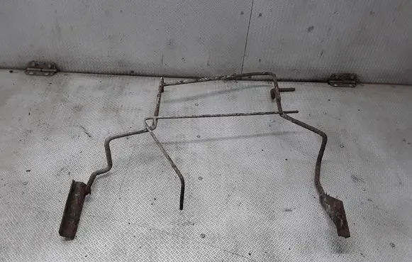 Hyundai H-1, Starex, Satellite Spare wheel mounting bracket 