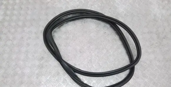 Volvo XC60 Trunk rubber seal (body) 