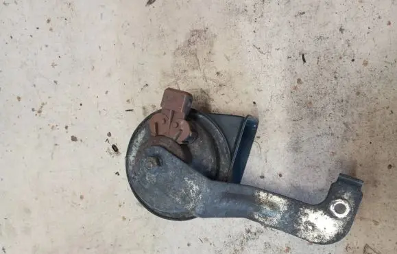 Volvo S80 Horn signal 0055306