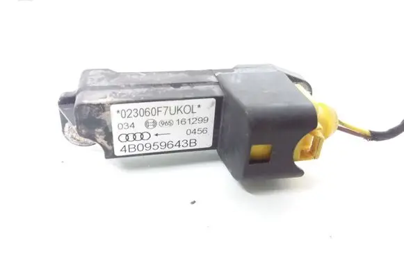Audi A6 S6 C5 4B Airbag deployment crash/impact sensor 4B0959643B